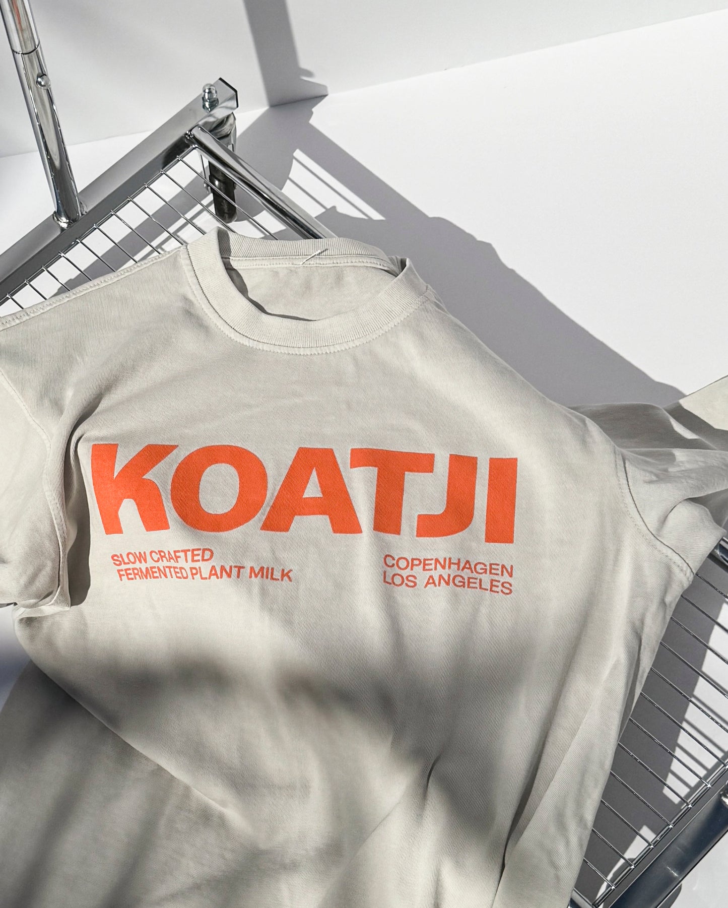 KOATJI T-Shirt - Lt Gray / Orange