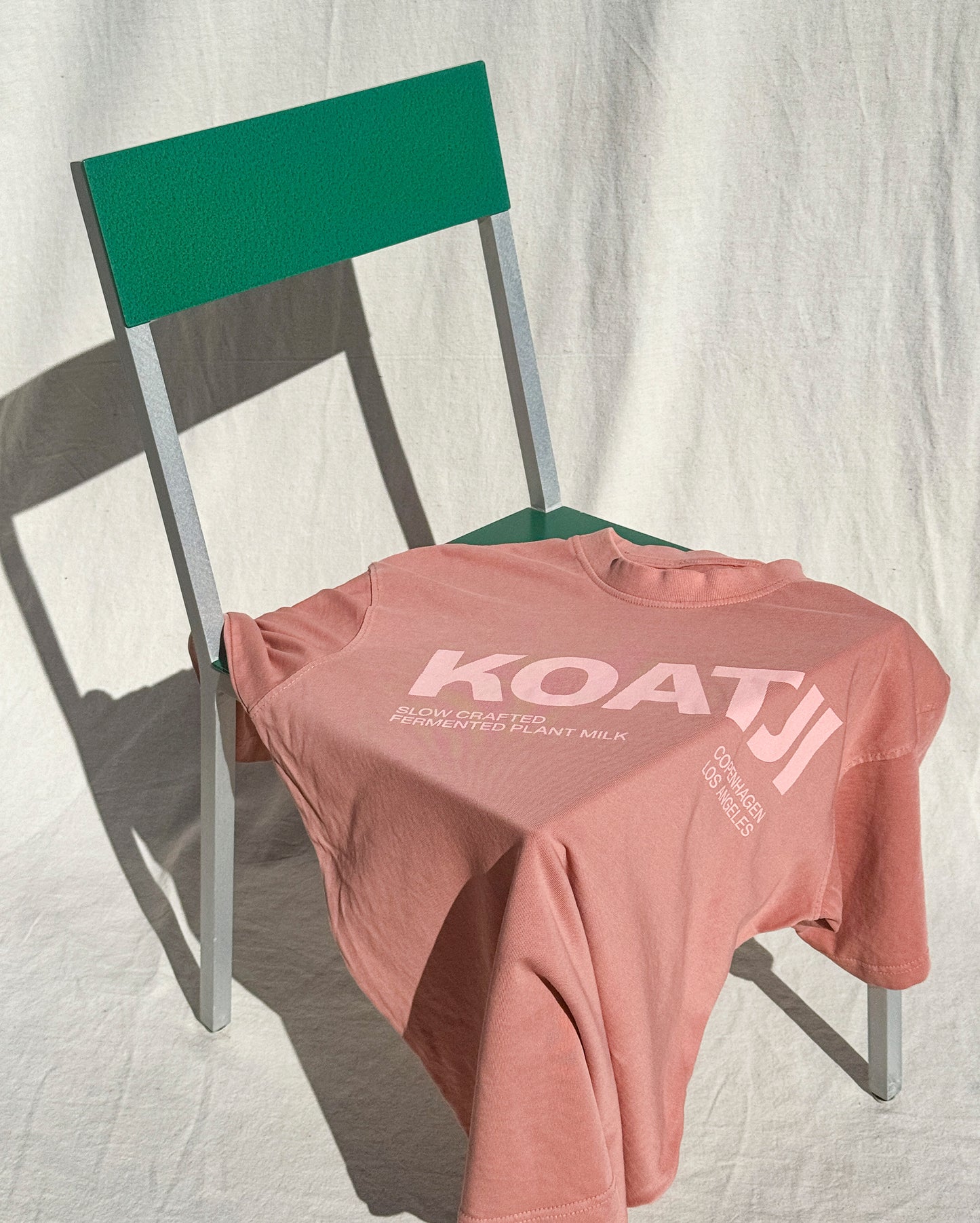 KOATJI T-Shirt - Faded Red / Pink